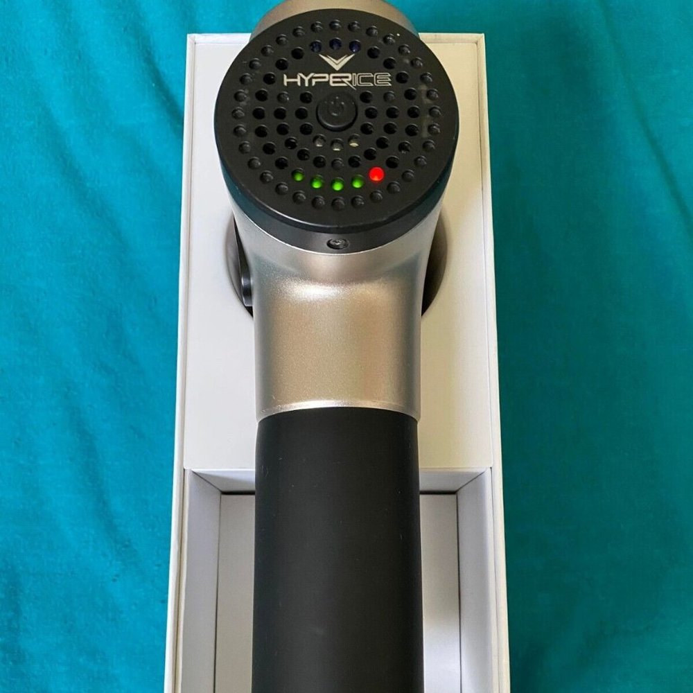 Hypervolt Hyperice Handheld Percussion Massage Gun（Silver）
